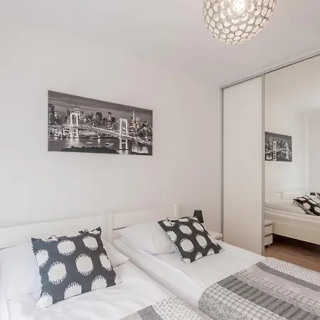 Apartament Solna 208 Kolobřeh Exteriér fotografie